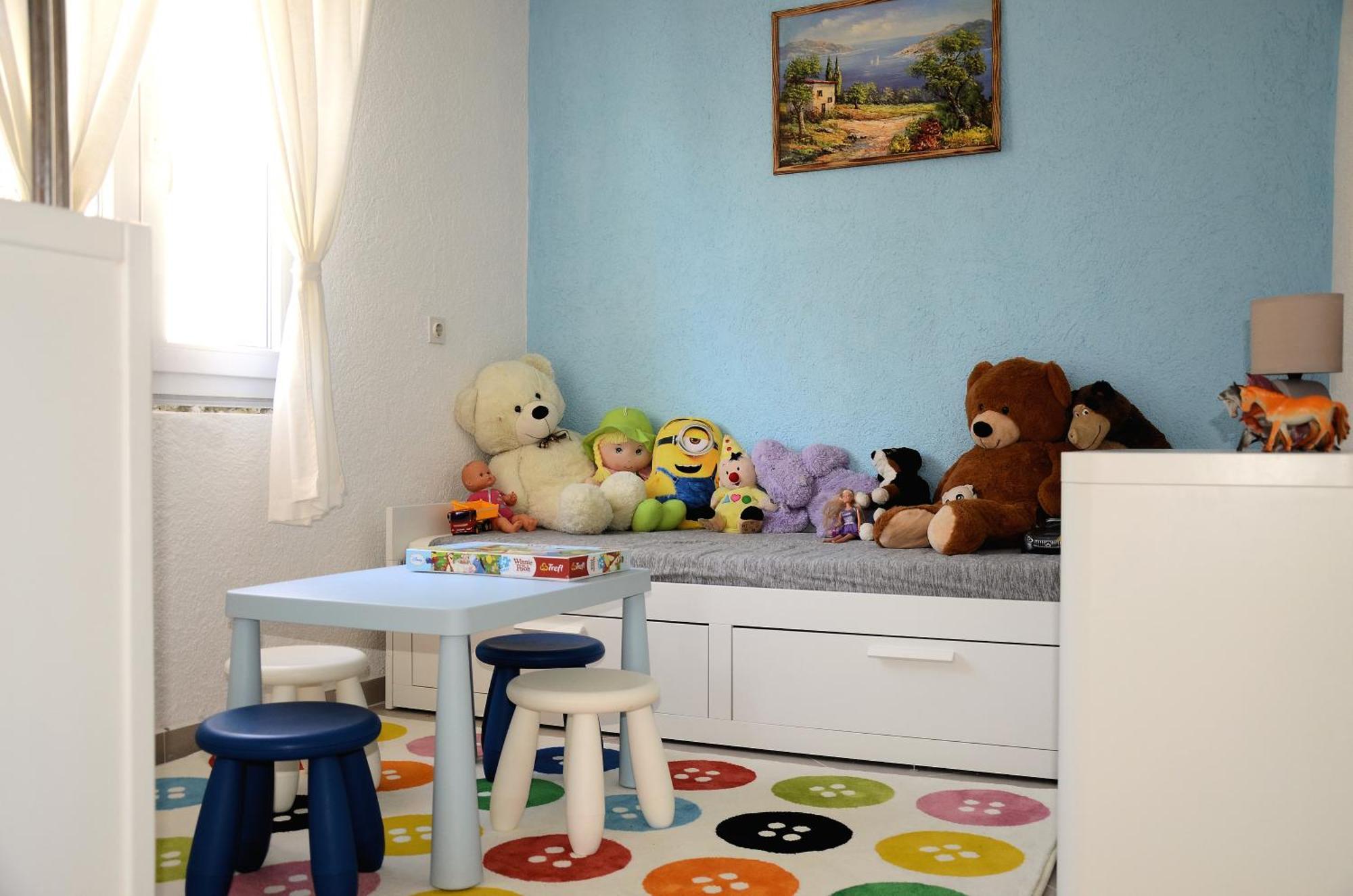 Holiday House Family Fun Цезарица Екстериор снимка